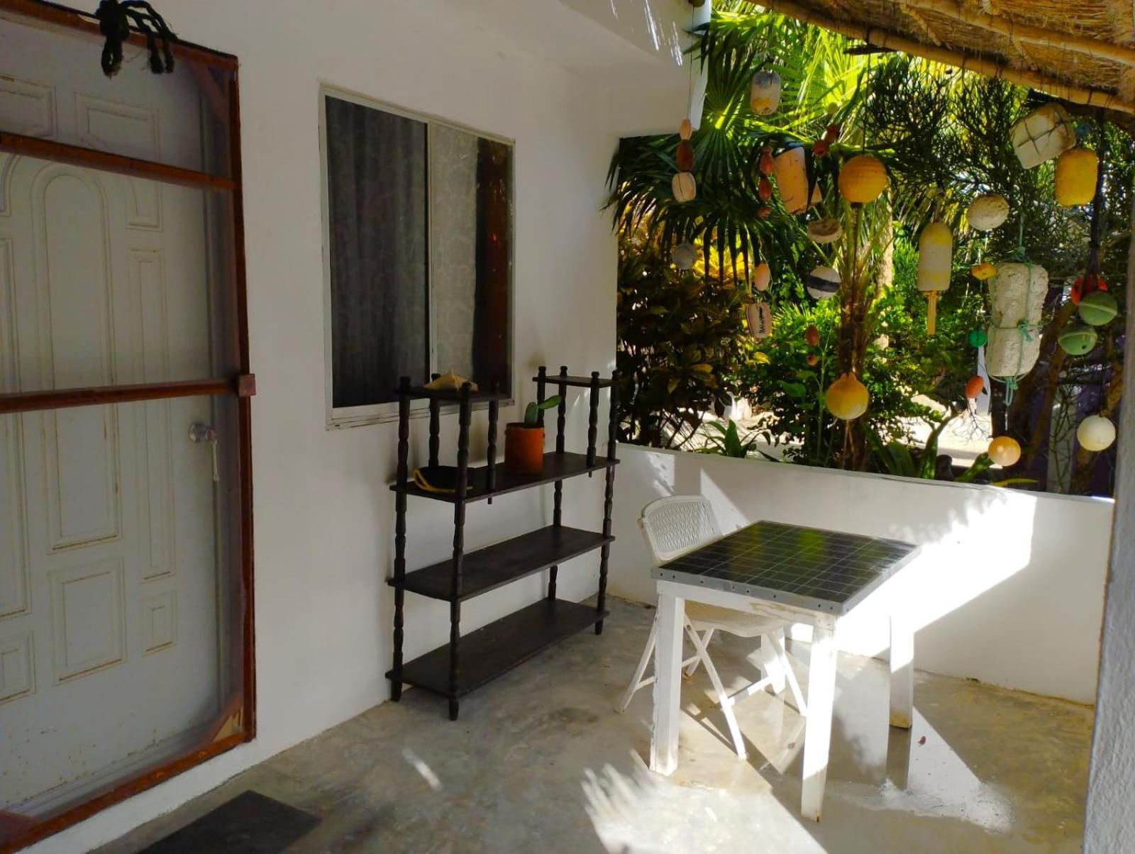 Lunazul Eco-Cabana Frente Al Mar Mahahual Kültér fotó